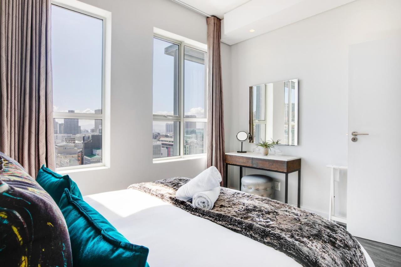 Backup-Powered Trendy City Sanctuary Cape Town Exterior photo